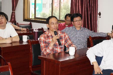 教授们为太阳城集团
发展出谋划策